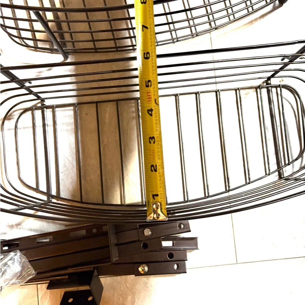 Metal Storage Rack Set with other hanging accessories - Picture 6 of 6